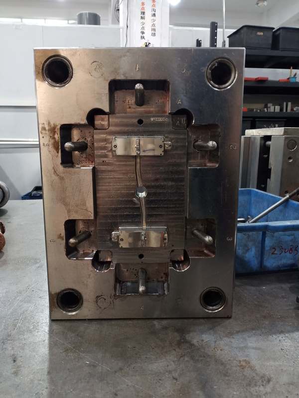 Toy Body Frame Aluminium Die Casting Mould High Precision Efficient For Kids Toys