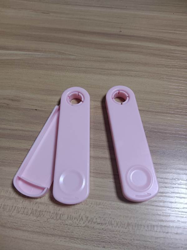 Hygienic Plastic Moulded Parts Precision Mould Parts Portable Cotton Swab Storage Box